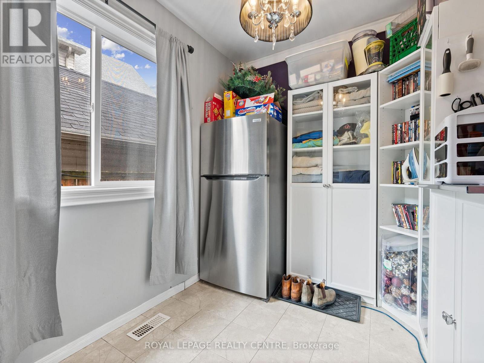 102 Twenty Third Street, Toronto, Ontario  M8V 3N2 - Photo 23 - W12969302