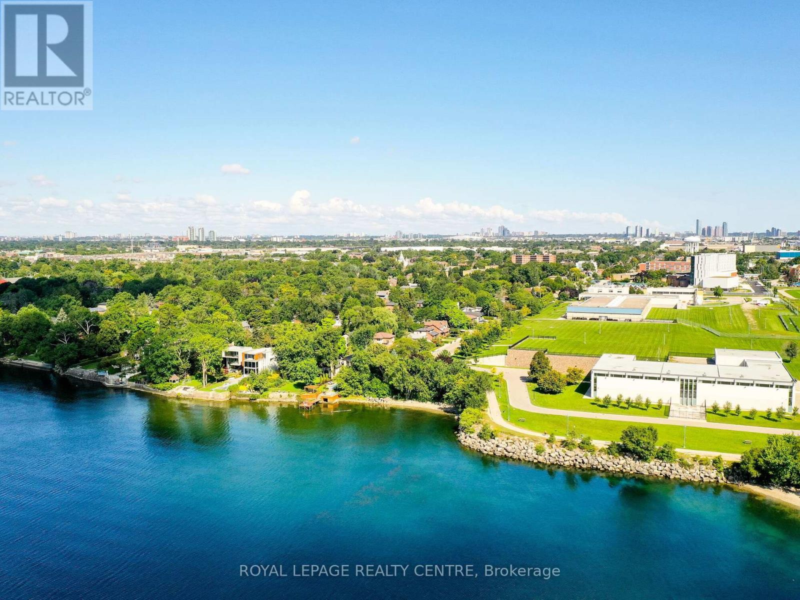 102 Twenty Third Street, Toronto, Ontario  M8V 3N2 - Photo 34 - W12969302