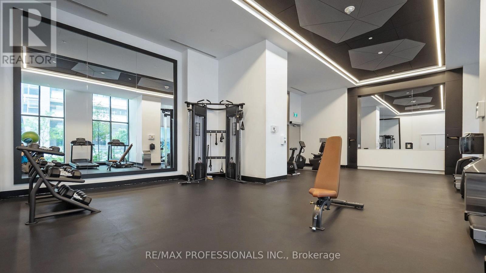 2410 - 30 Samuel Wood Way, Toronto, Ontario  M9B 0C9 - Photo 22 - W12969308