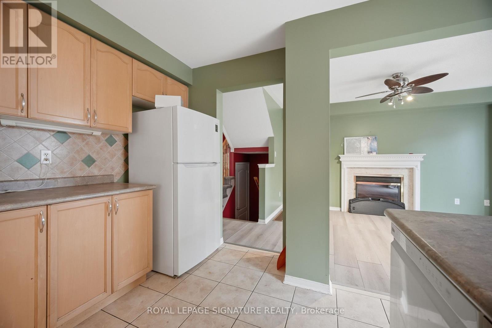 19 Silverbell Court, Brampton, Ontario  L7A 3V3 - Photo 15 - W12969354