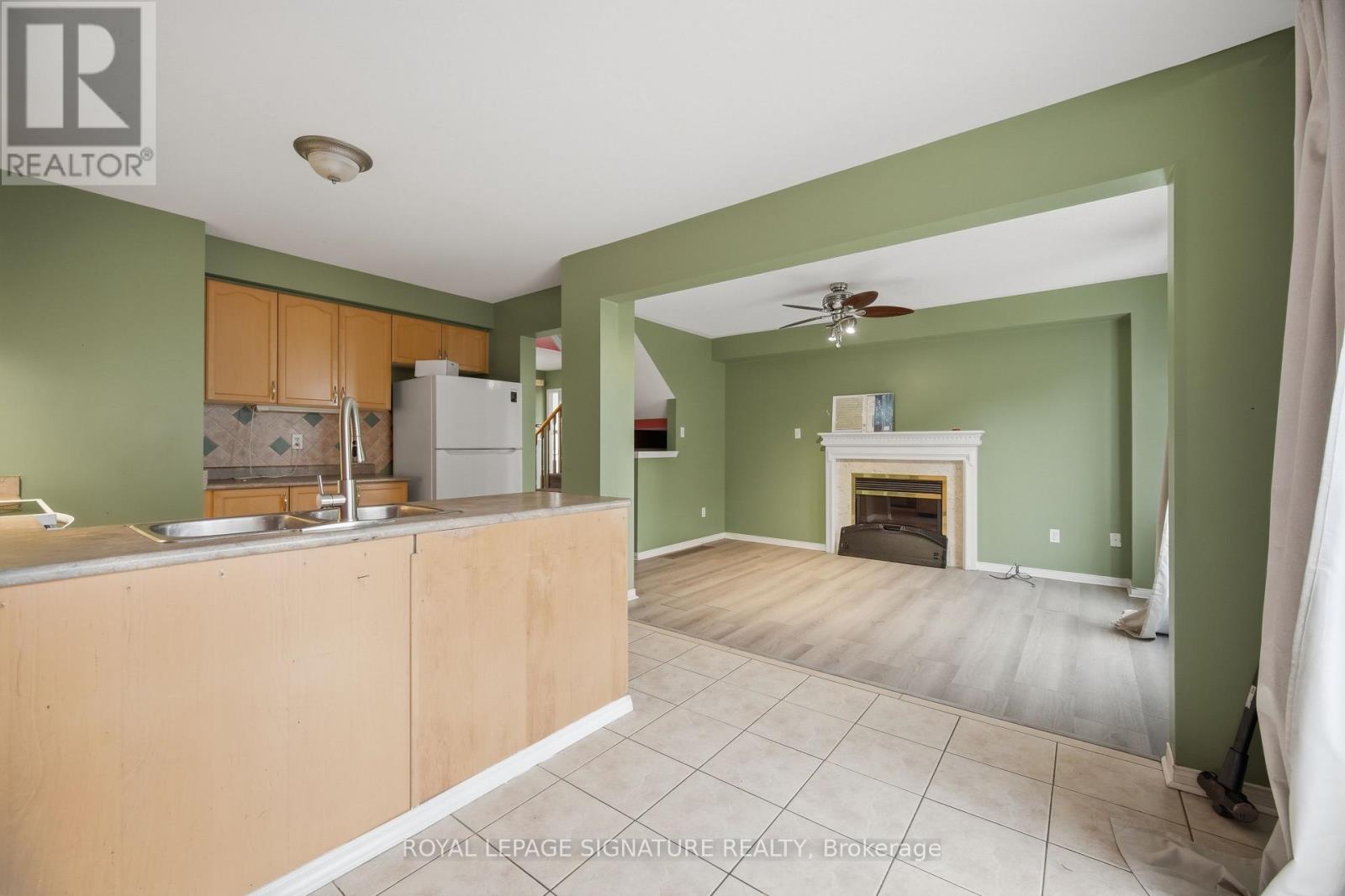 19 Silverbell Court, Brampton, Ontario  L7A 3V3 - Photo 18 - W12969354