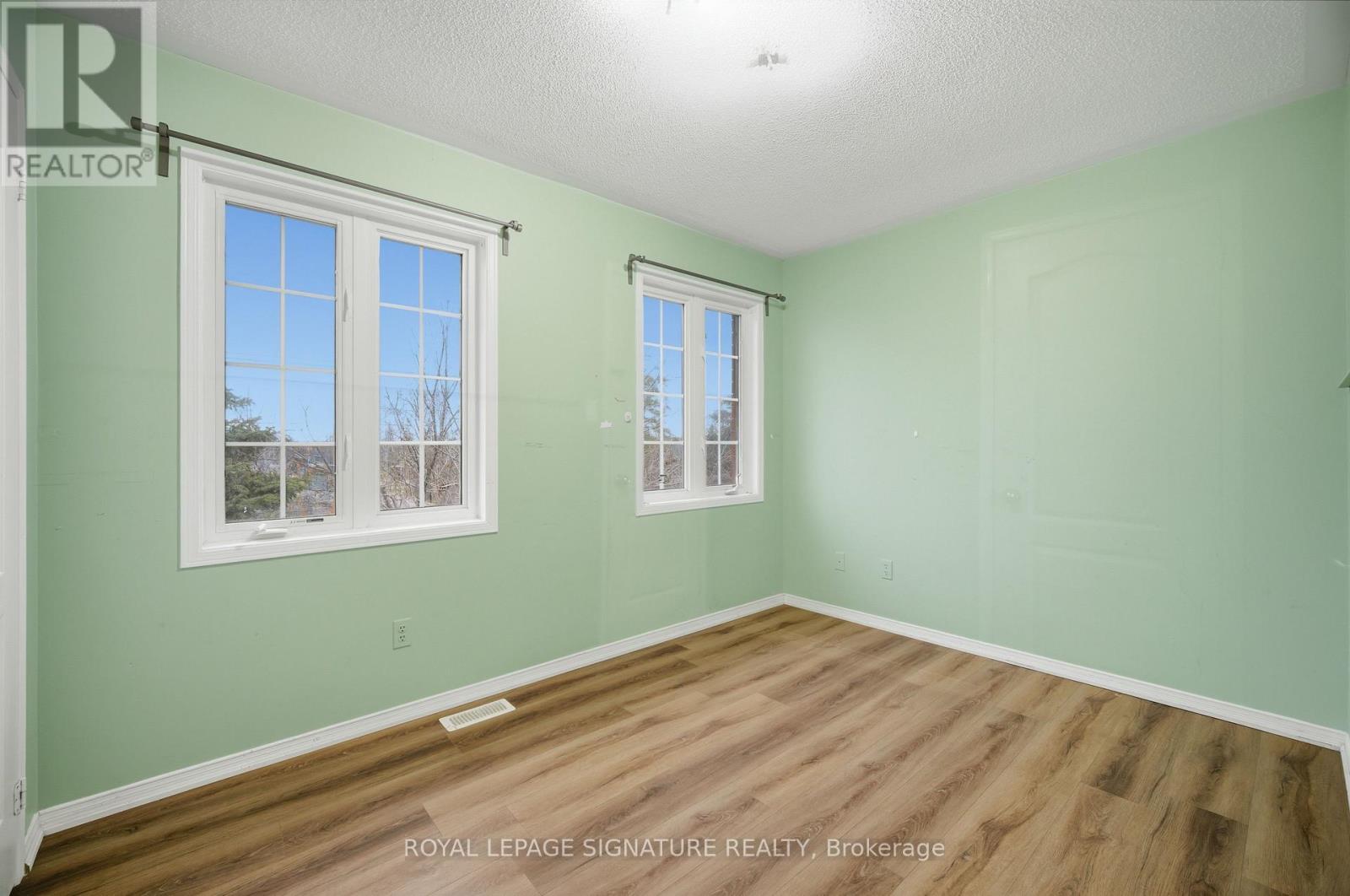 19 Silverbell Court, Brampton, Ontario  L7A 3V3 - Photo 38 - W12969354