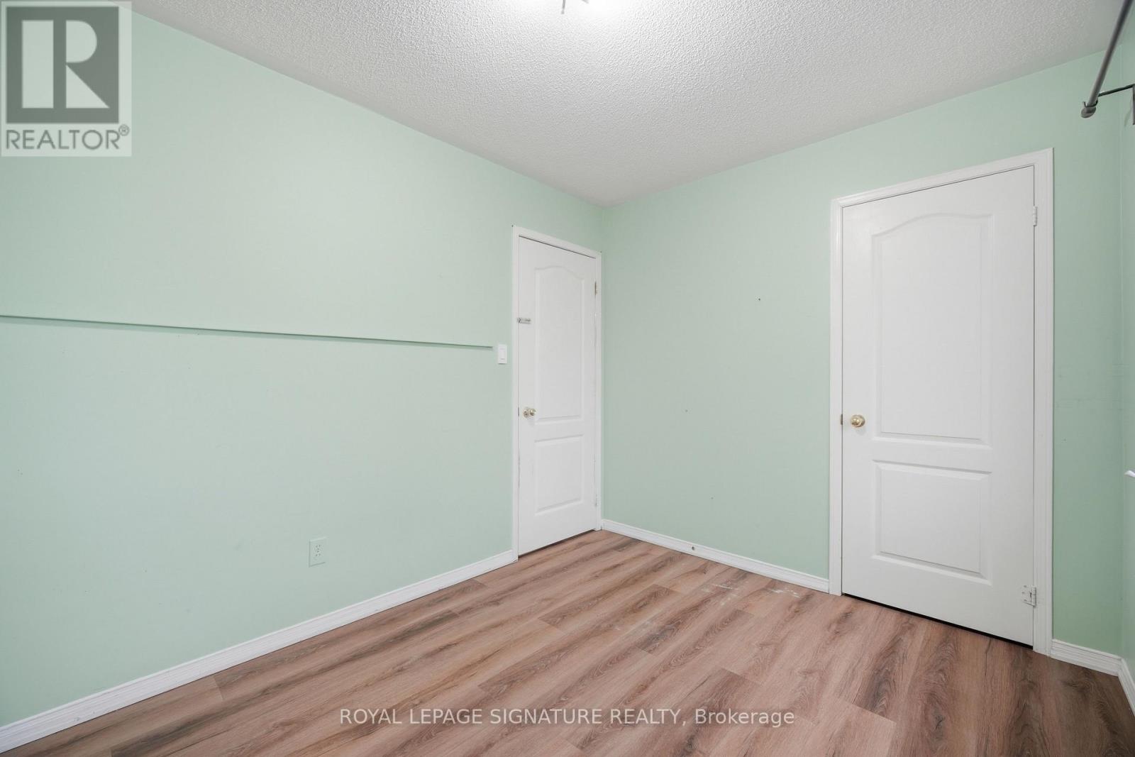 19 Silverbell Court, Brampton, Ontario  L7A 3V3 - Photo 39 - W12969354