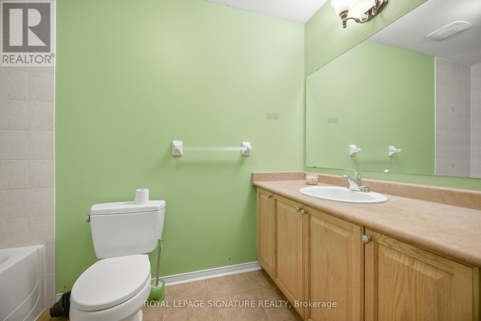 19 Silverbell Court, Brampton, Ontario  L7A 3V3 - Photo 40 - W12969354