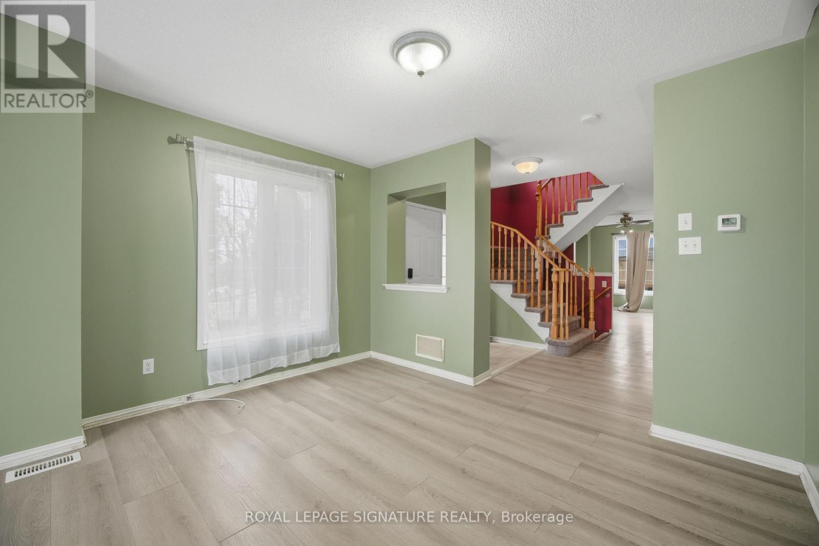 19 Silverbell Court, Brampton, Ontario  L7A 3V3 - Photo 8 - W12969354