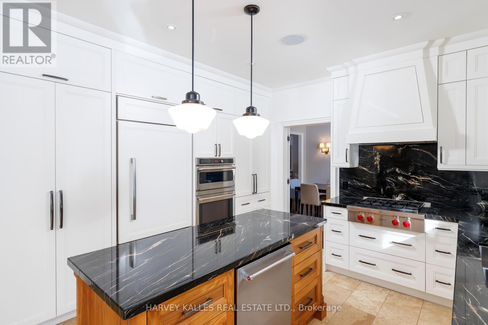 7 Romney Road, Toronto, Ontario  M9A 4E9 - Photo 14 - W12969360