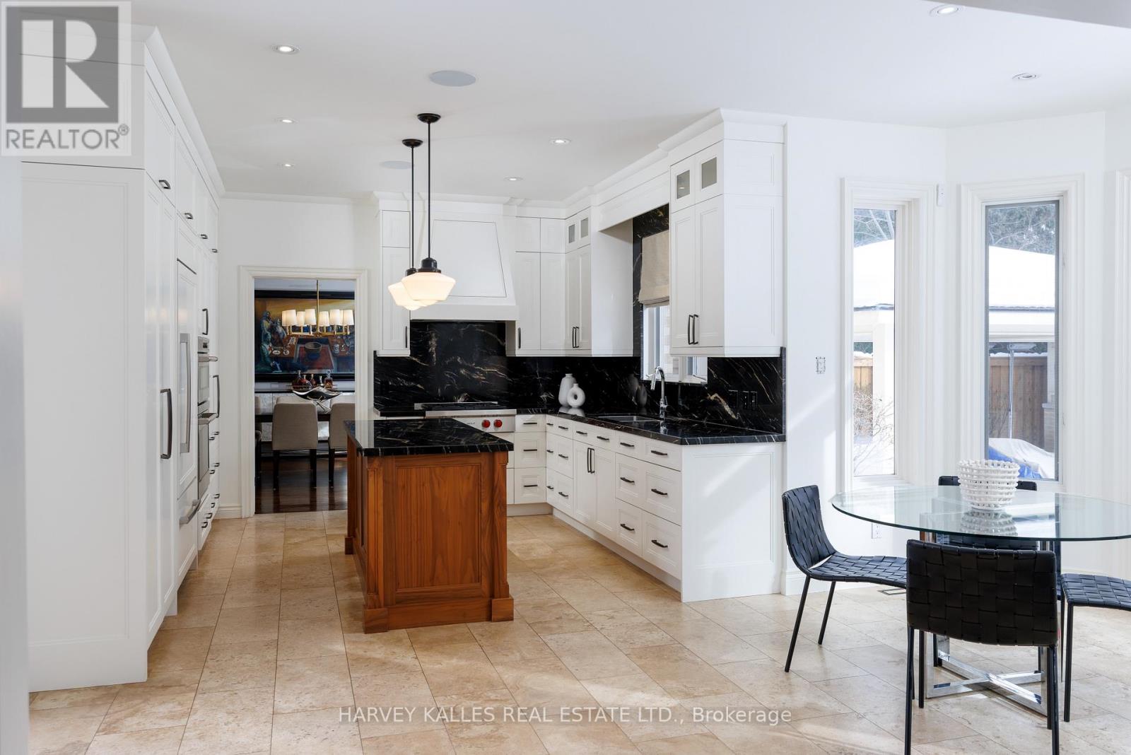 7 Romney Road, Toronto, Ontario  M9A 4E9 - Photo 15 - W12969360