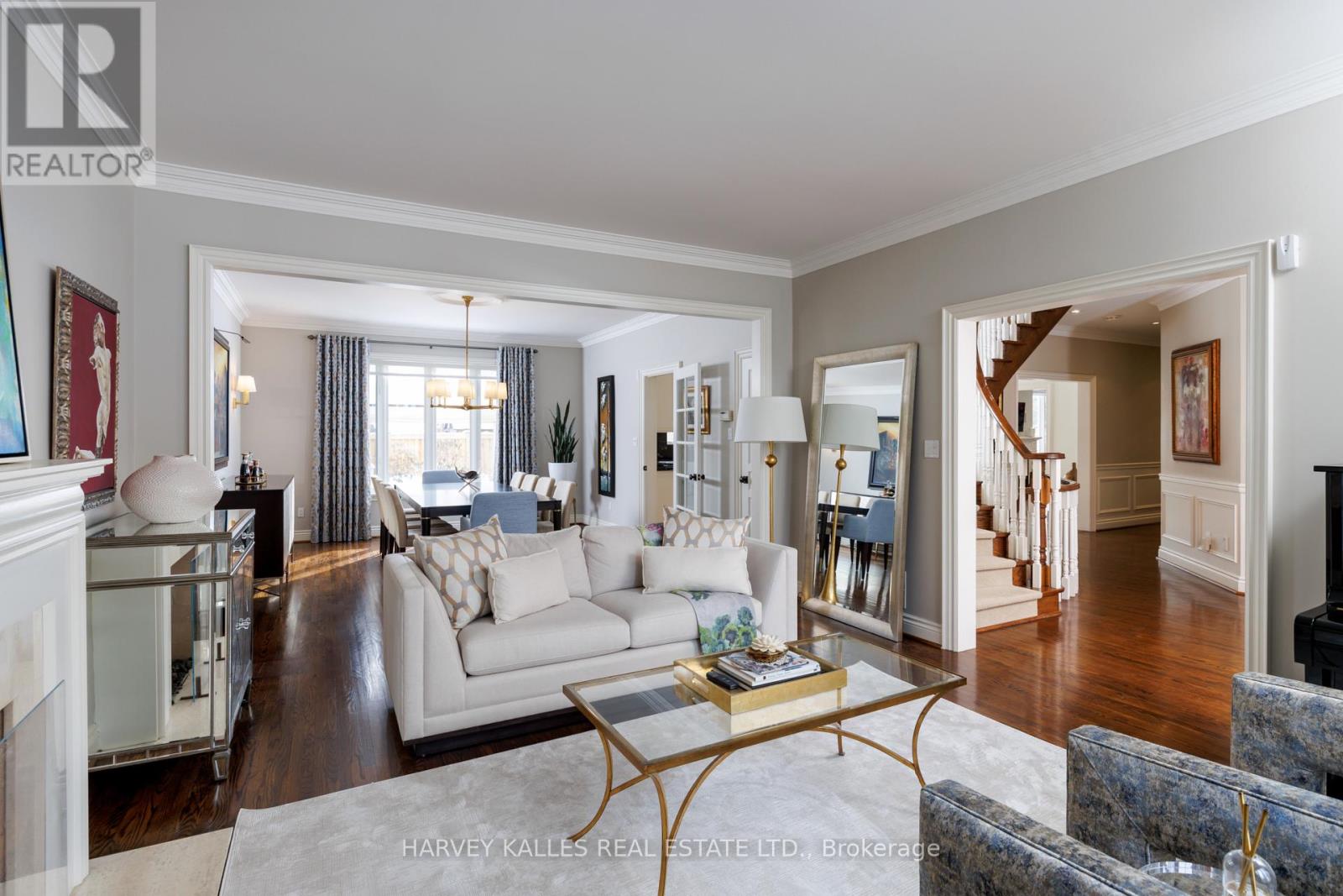 7 Romney Road, Toronto, Ontario  M9A 4E9 - Photo 8 - W12969360