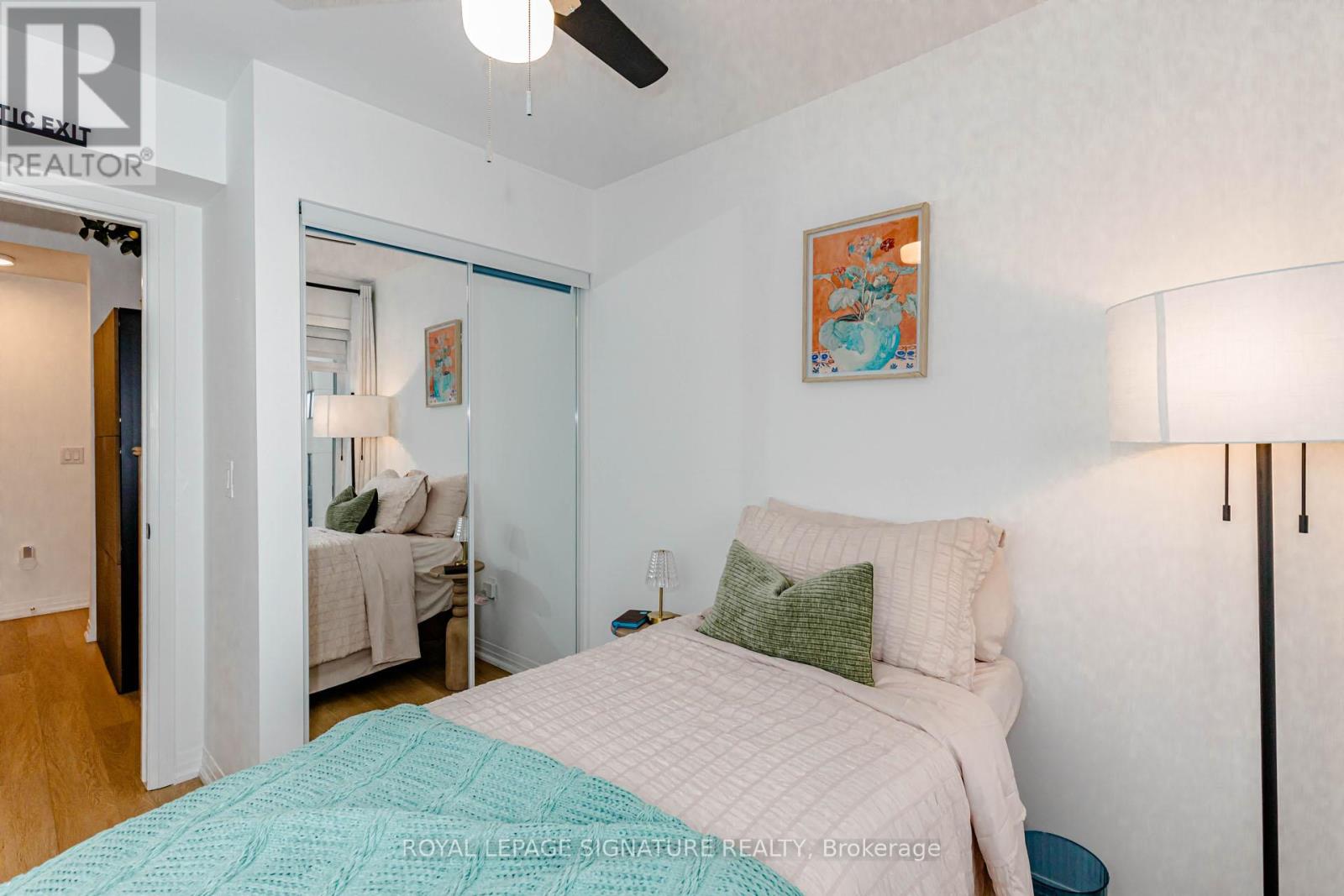 3 - 171 William Duncan Road, Toronto, Ontario  M3K 0B8 - Photo 15 - W12969376