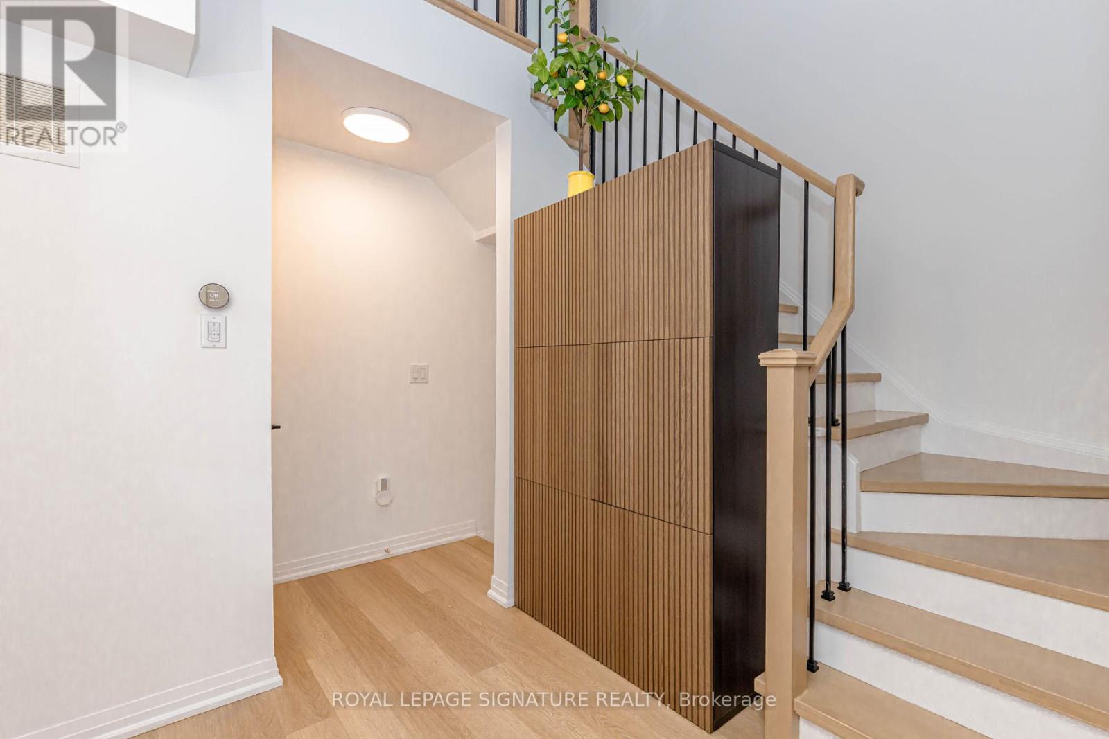 3 - 171 William Duncan Road, Toronto, Ontario  M3K 0B8 - Photo 28 - W12969376