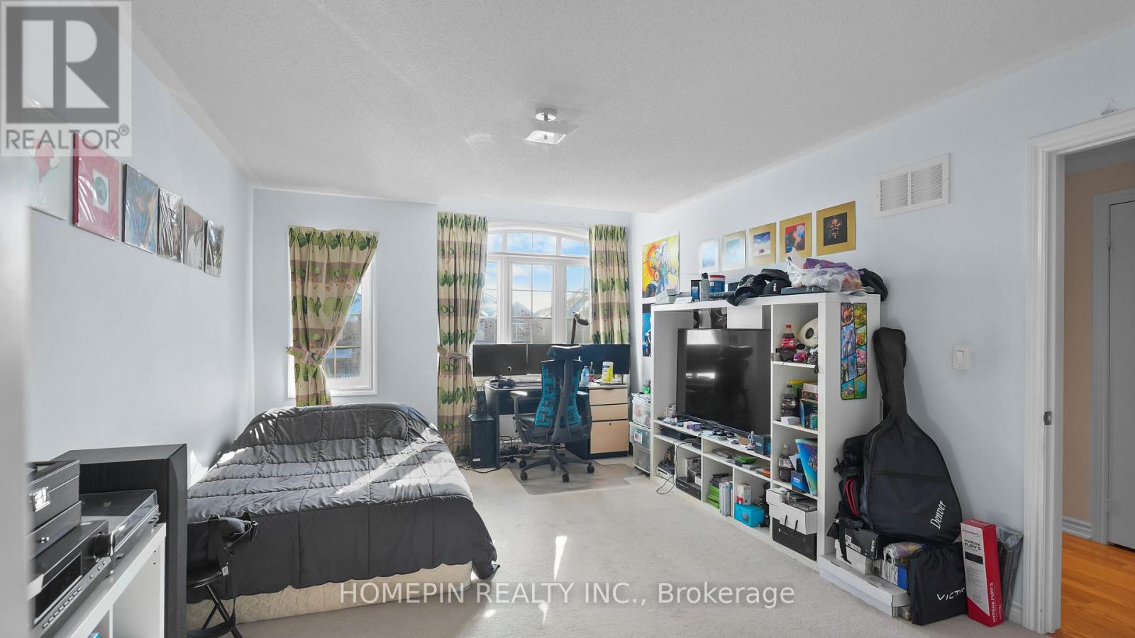 74 Dewside Drive, Brampton, Ontario  L6R 0X5 - Photo 25 - W12969382