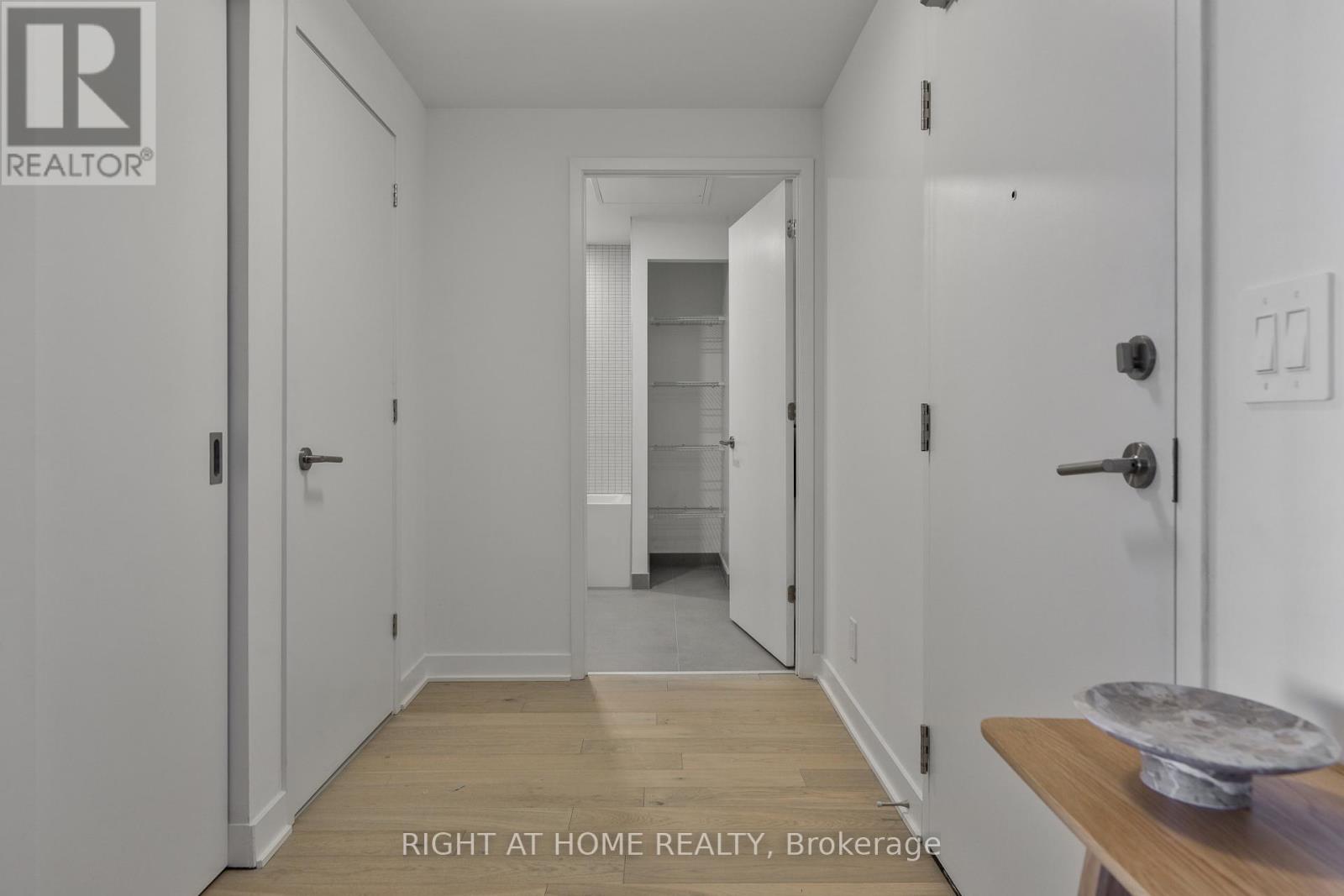 Ph 6 - 2720 Dundas Street W, Toronto, Ontario  M6P 1Y2 - Photo 24 - W12969384