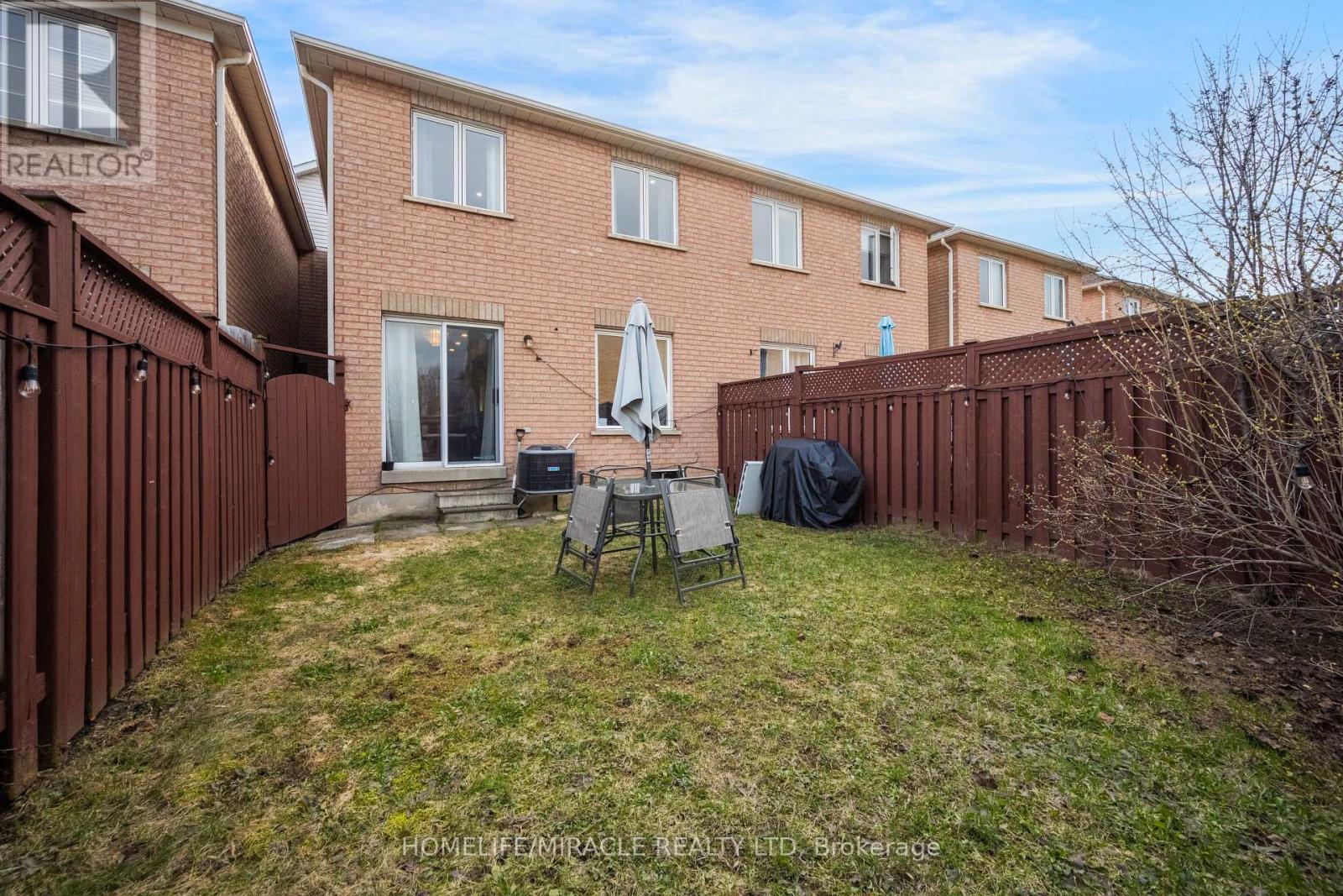 25 Tinsmith Street, Brampton, Ontario  L7A 1N1 - Photo 48 - W12969398