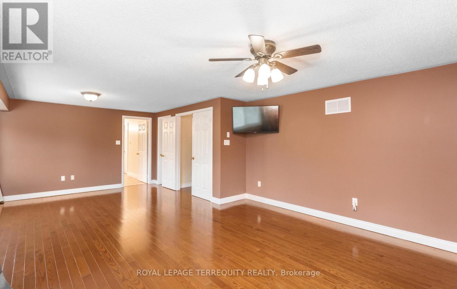 5839 Fieldon Road, Mississauga, Ontario  L5M 5K3 - Photo 30 - W12969420