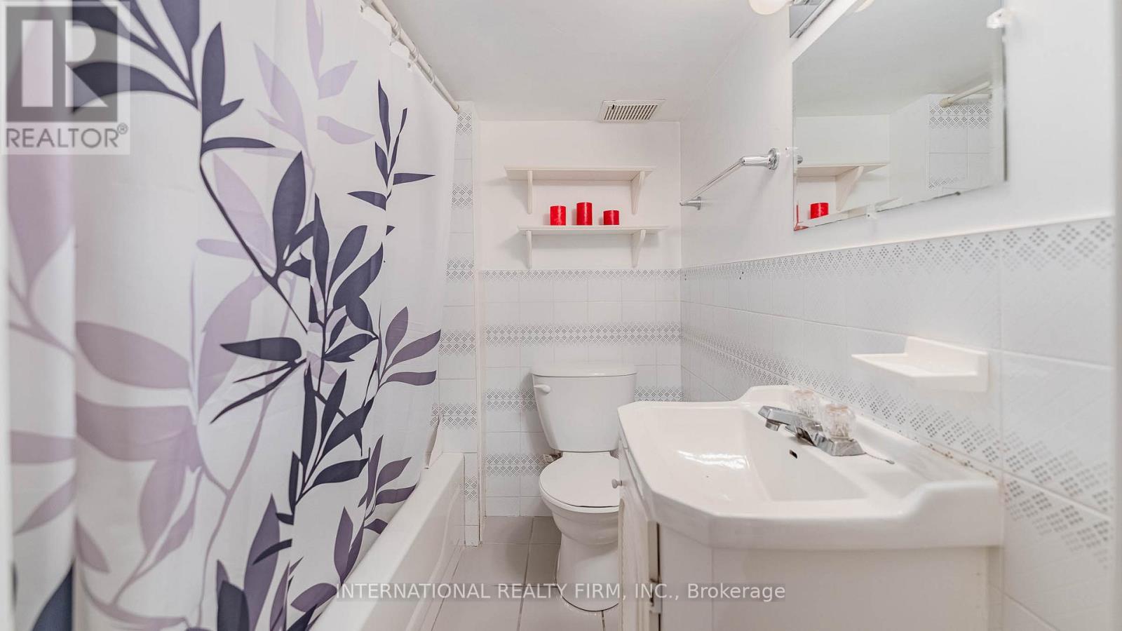 25 Teignmouth Avenue, Toronto, Ontario  M6E 1S6 - Photo 25 - W12969468