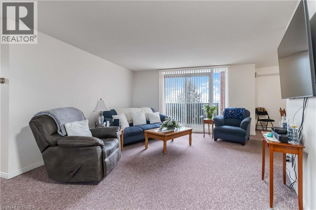 9 Bonheur Court Unit# 506, Brantford, Ontario  N3P 1Z5 - Photo 3 - 40817733