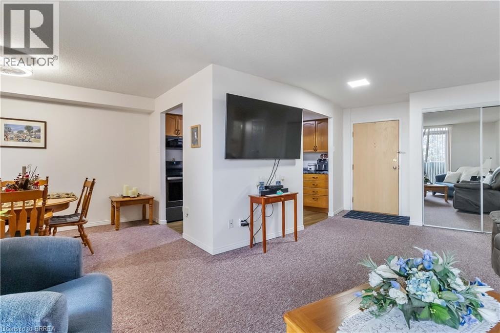 9 Bonheur Court Unit# 506, Brantford, Ontario  N3P 1Z5 - Photo 5 - 40817733