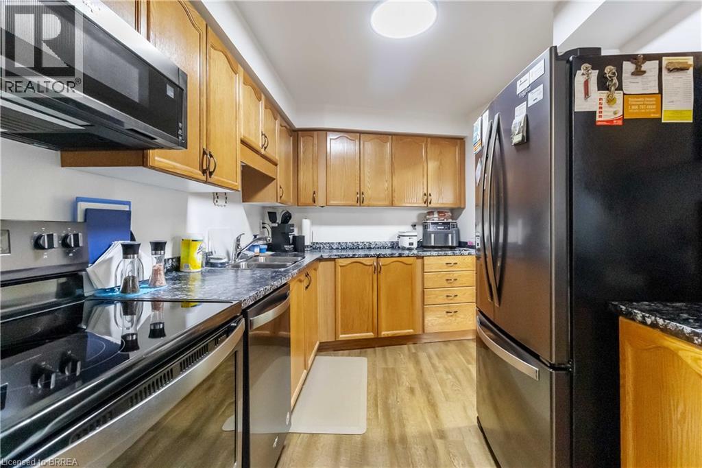 9 Bonheur Court Unit# 506, Brantford, Ontario  N3P 1Z5 - Photo 8 - 40817733