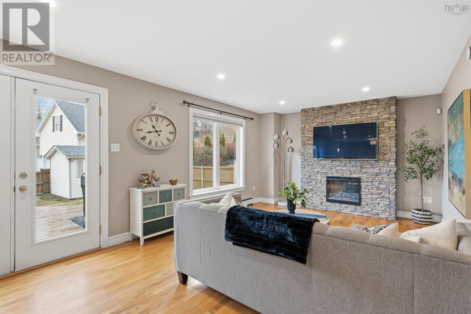 4 Pompano Court, Dartmouth, Nova Scotia  B2X 3T2 - Photo 9 - 202606584