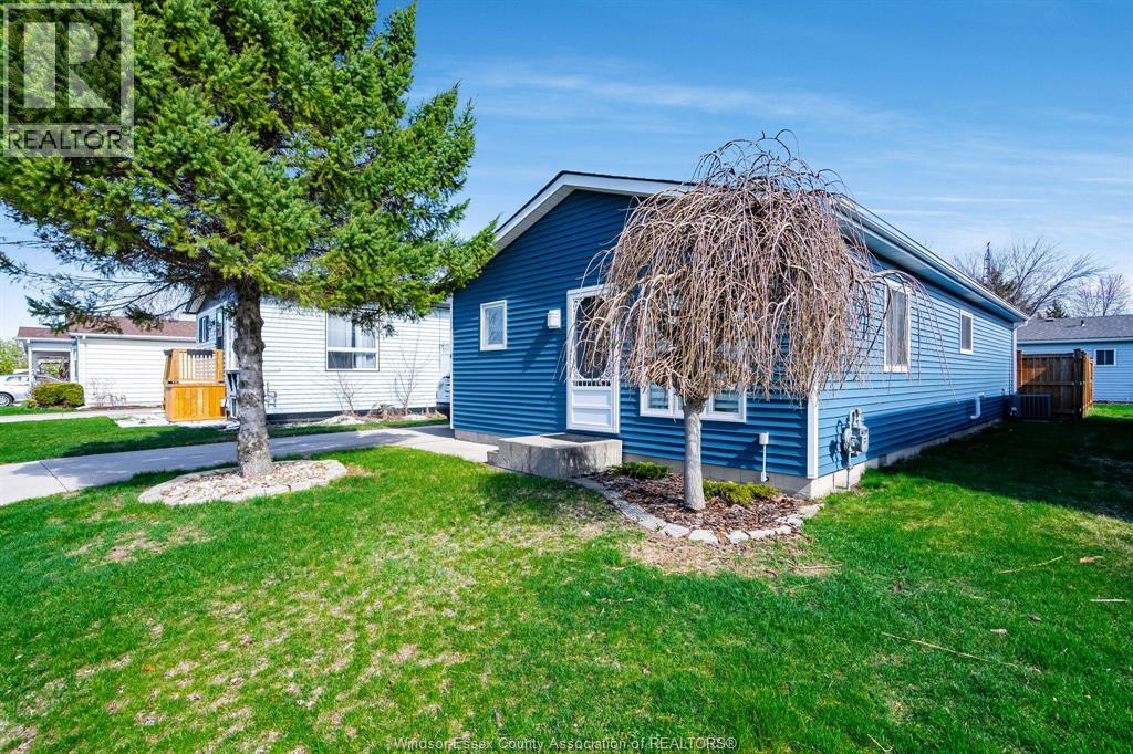 4 Hawthorne, Mcgregor, Ontario  N0R 1J0 - Photo 21 - 26007396