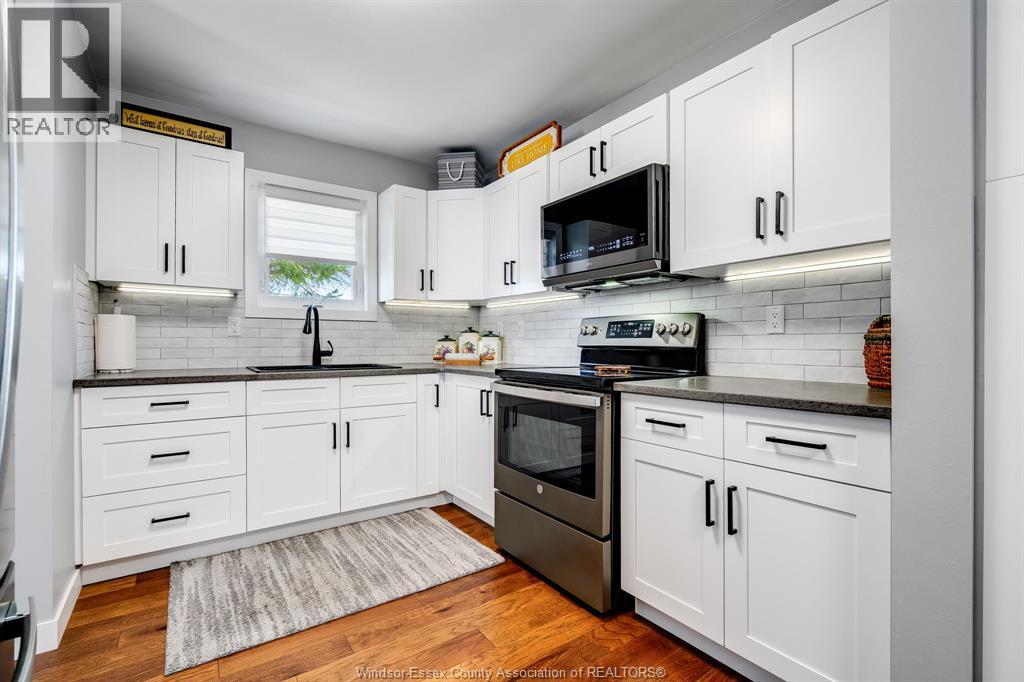 4 Hawthorne, Mcgregor, Ontario  N0R 1J0 - Photo 9 - 26007396