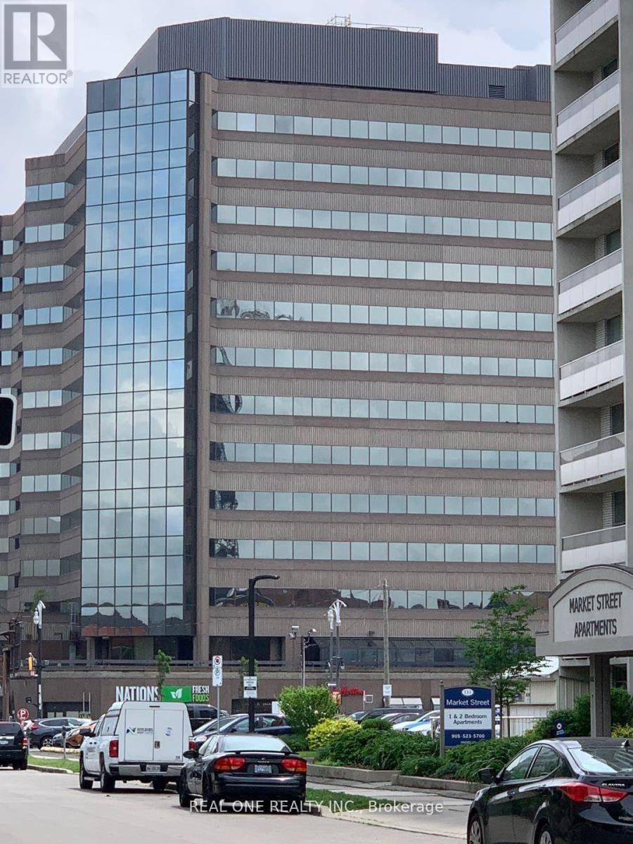 301 - 47 Caroline Street N, Hamilton, Ontario  L8R 2R6 - Photo 3 - X12969266