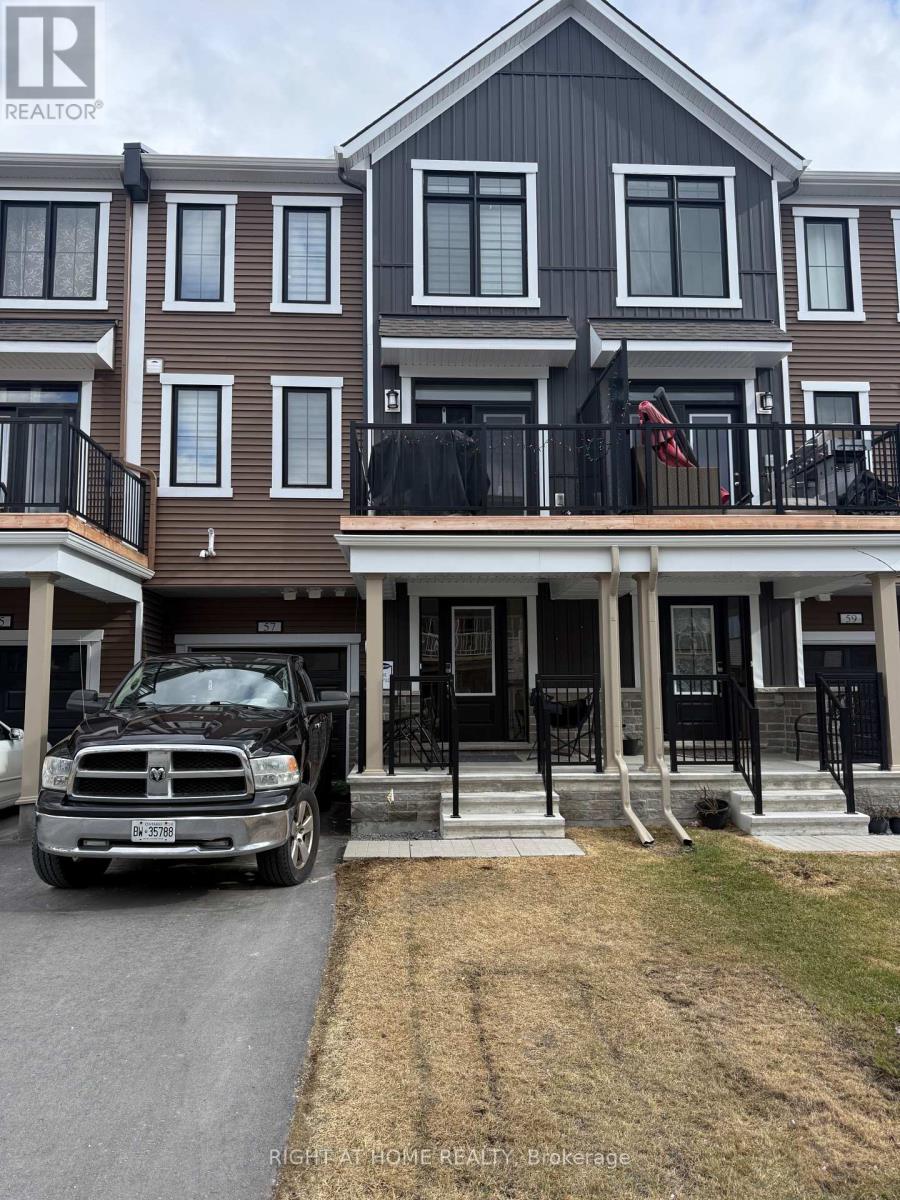 57 PLACETTE STITCH MEWS, ottawa, Ontario