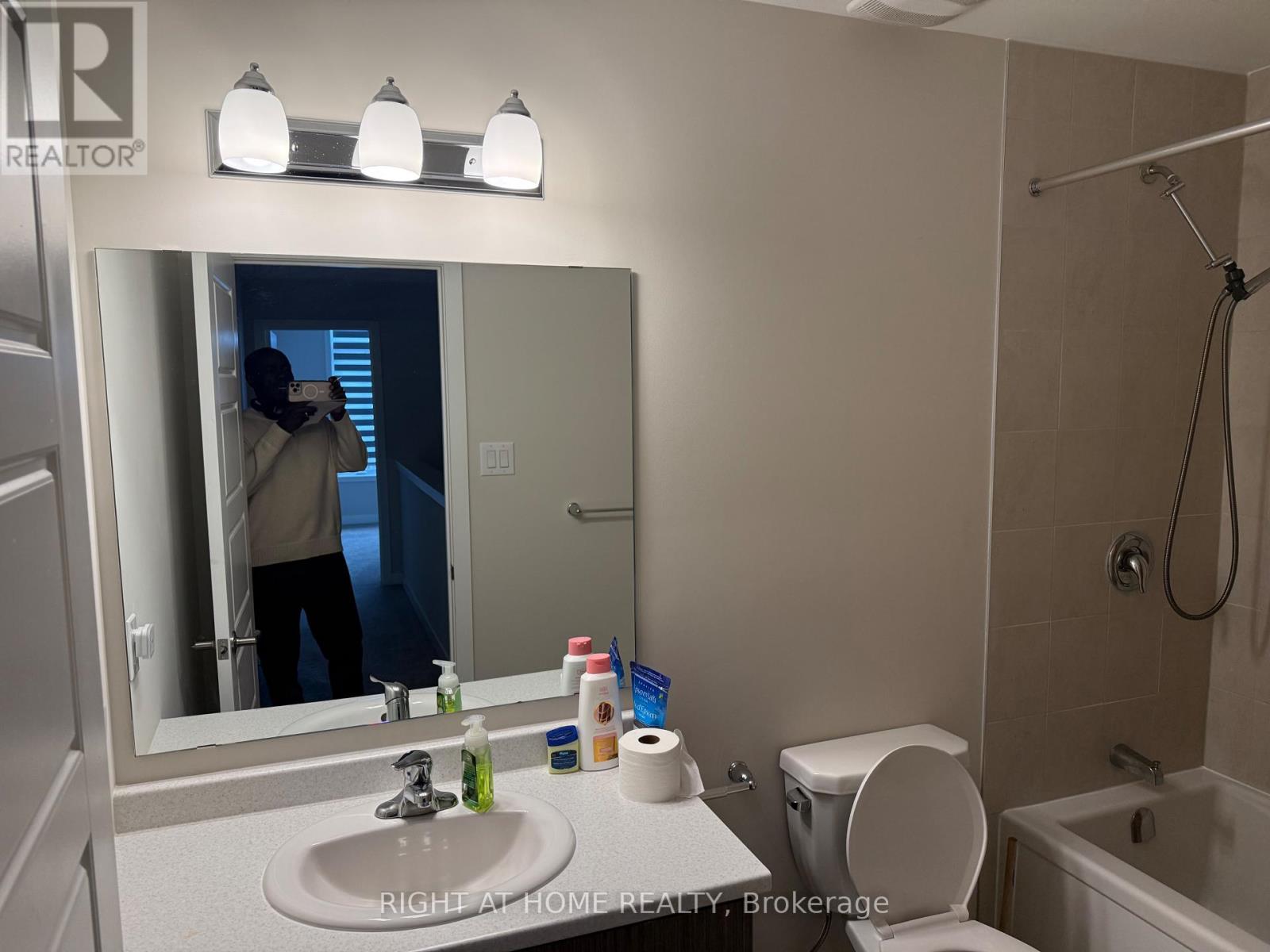 57 Placette Stitch Mews, Ottawa, Ontario  K0A 2Z0 - Photo 10 - X12969312