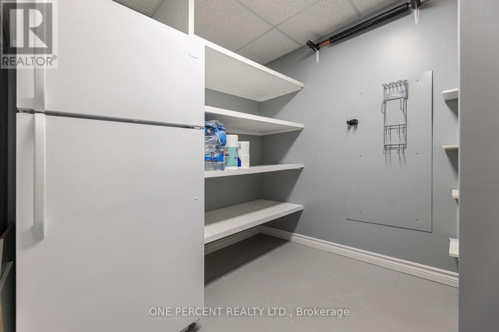 213 John Street S, Minto, Ontario  N0G 1Z0 - Photo 29 - X12969314