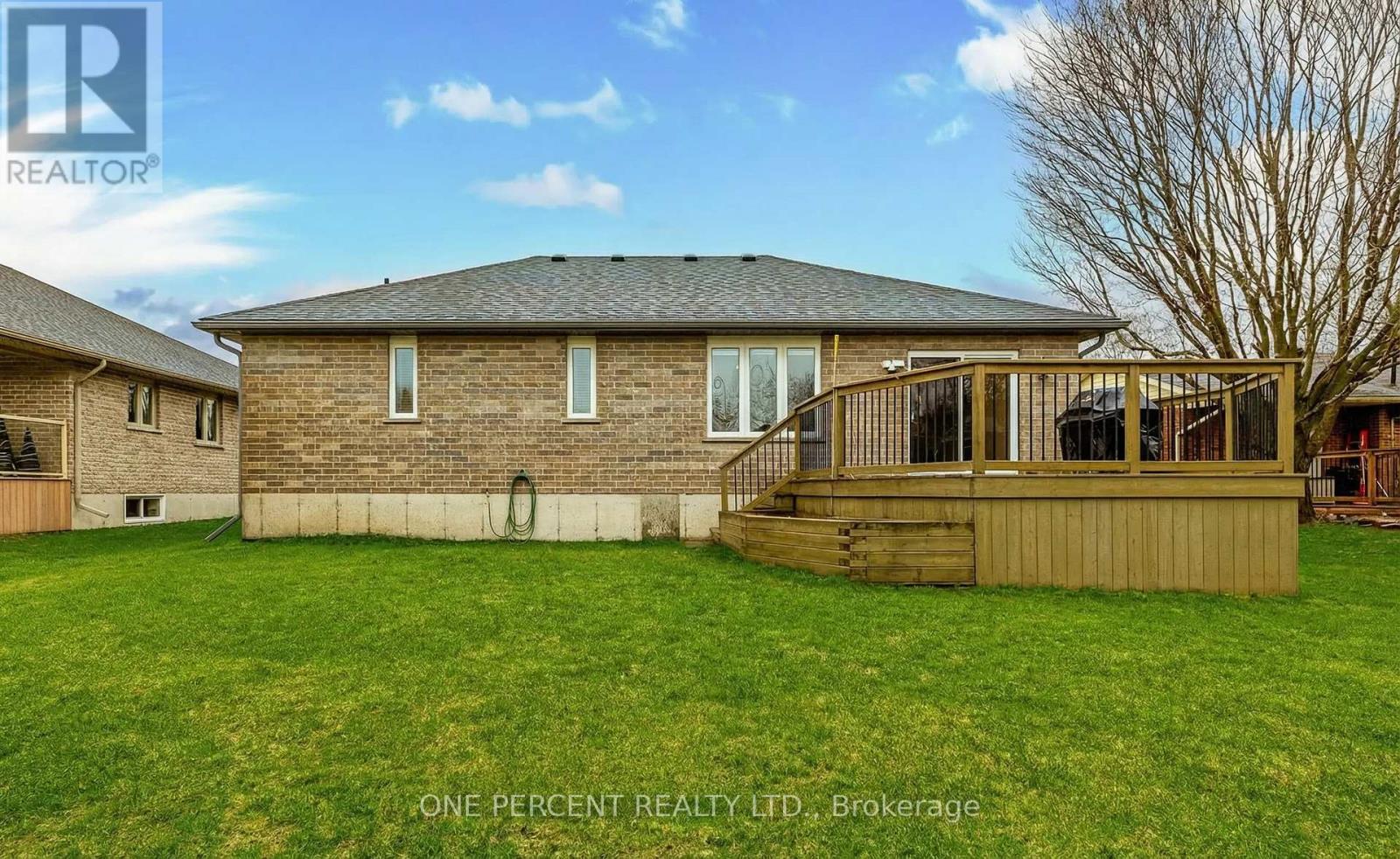 213 John Street S, Minto, Ontario  N0G 1Z0 - Photo 34 - X12969314