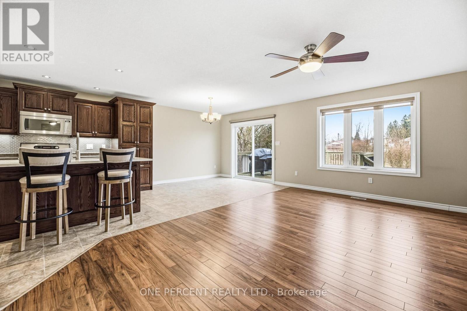 213 John Street S, Minto, Ontario  N0G 1Z0 - Photo 5 - X12969314