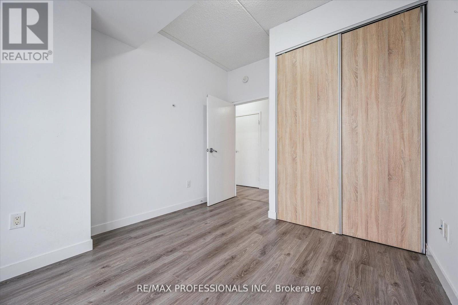 2103 - 318 Spruce Street, Waterloo, Ontario  N2L 0E9 - Photo 14 - X12969324