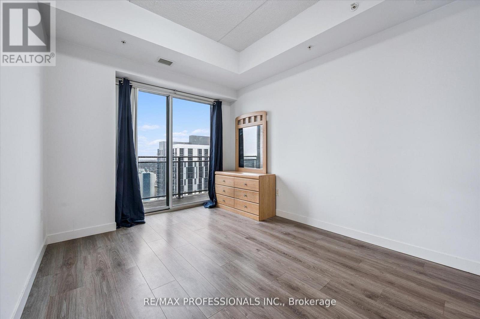 2103 - 318 Spruce Street, Waterloo, Ontario  N2L 0E9 - Photo 18 - X12969324