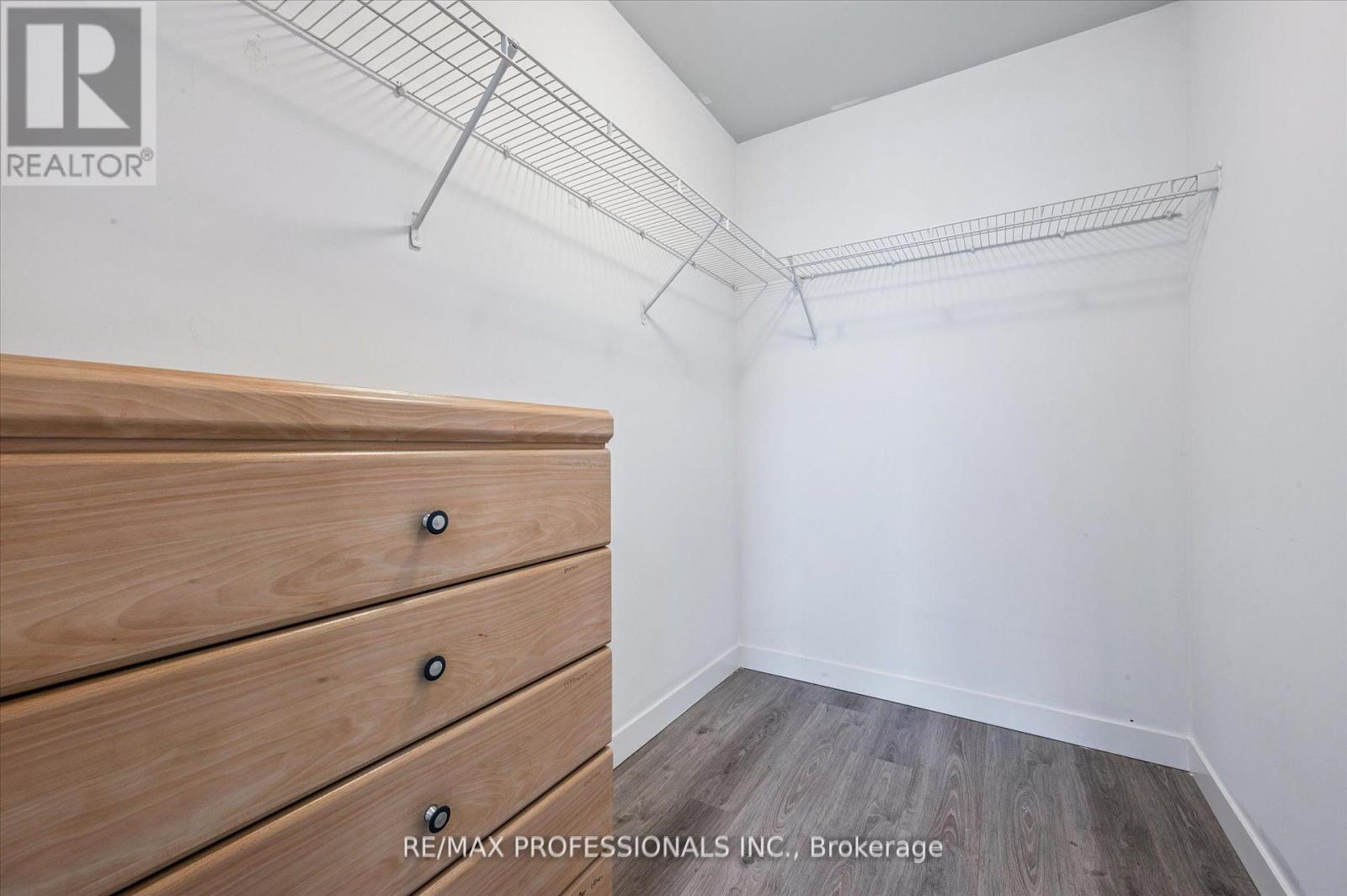 2103 - 318 Spruce Street, Waterloo, Ontario  N2L 0E9 - Photo 22 - X12969324