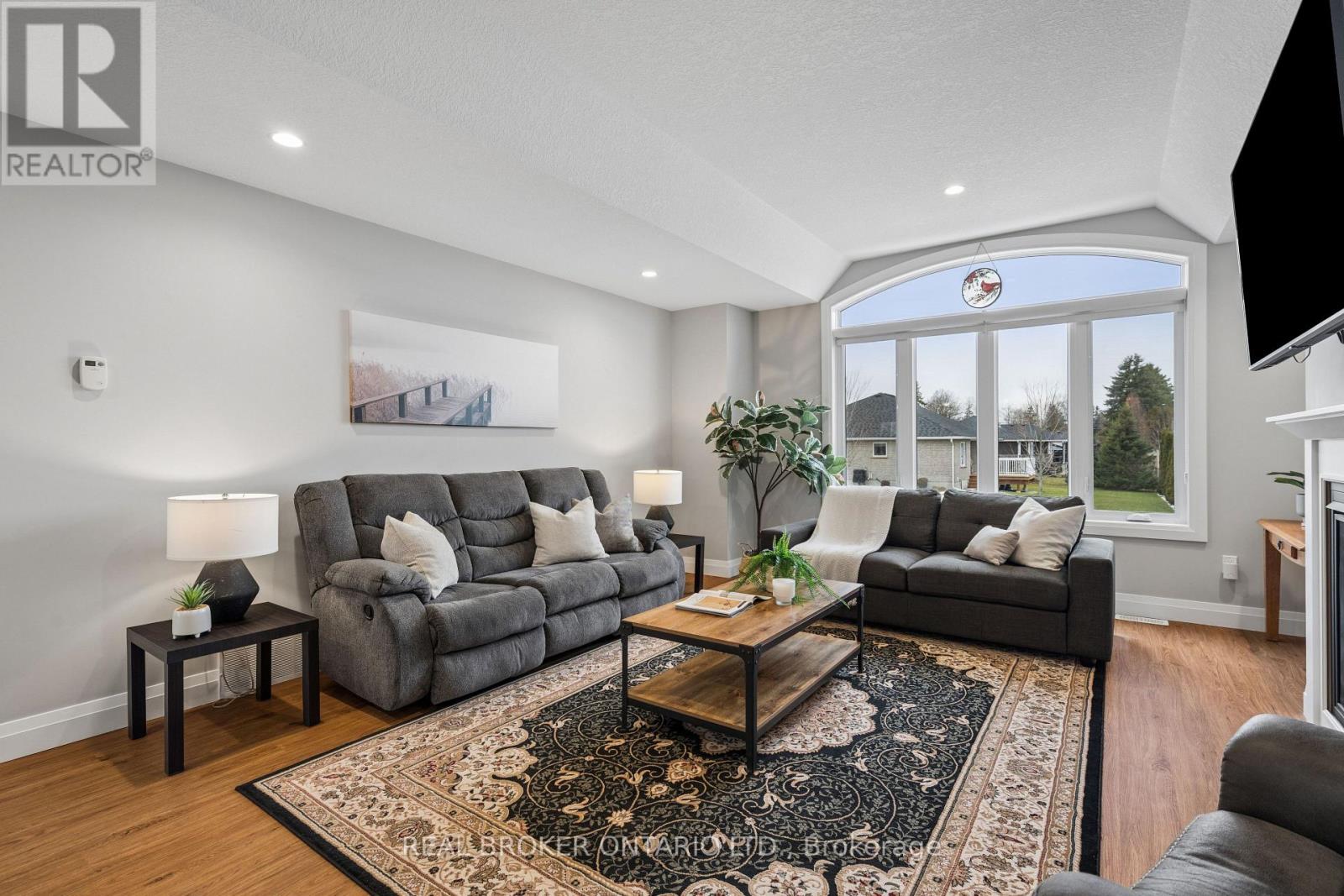 480 Grand Trunk Street, Minto, Ontario  N0G 2P0 - Photo 13 - X12969418