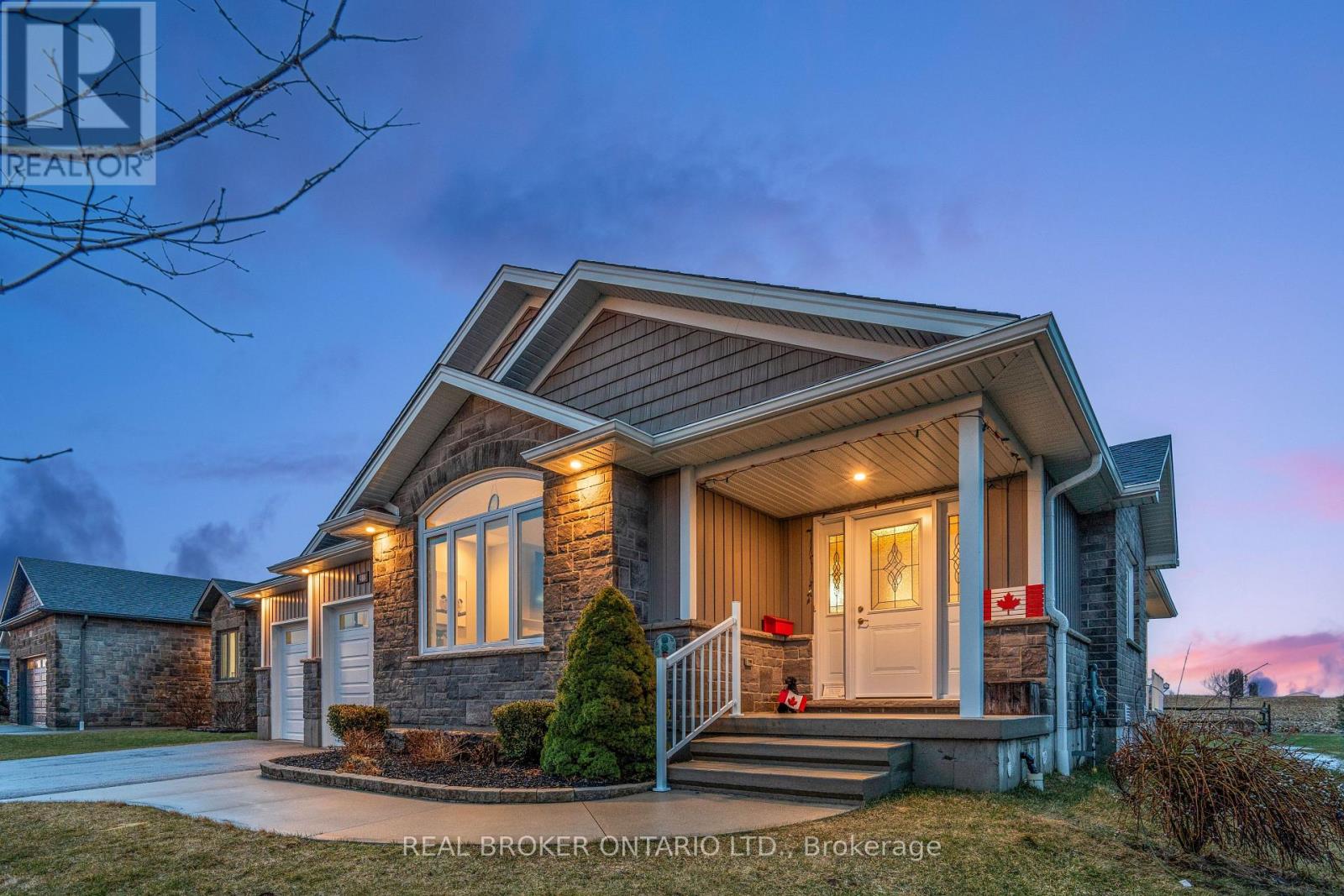 480 Grand Trunk Street, Minto, Ontario  N0G 2P0 - Photo 4 - X12969418