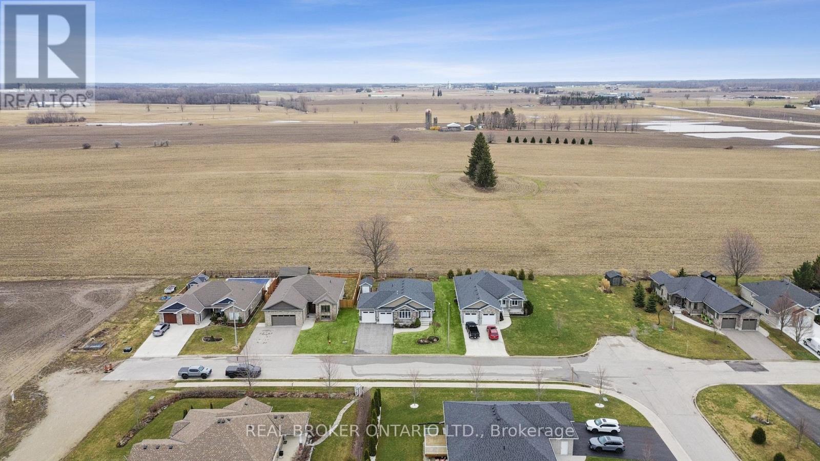 480 Grand Trunk Street, Minto, Ontario  N0G 2P0 - Photo 41 - X12969418