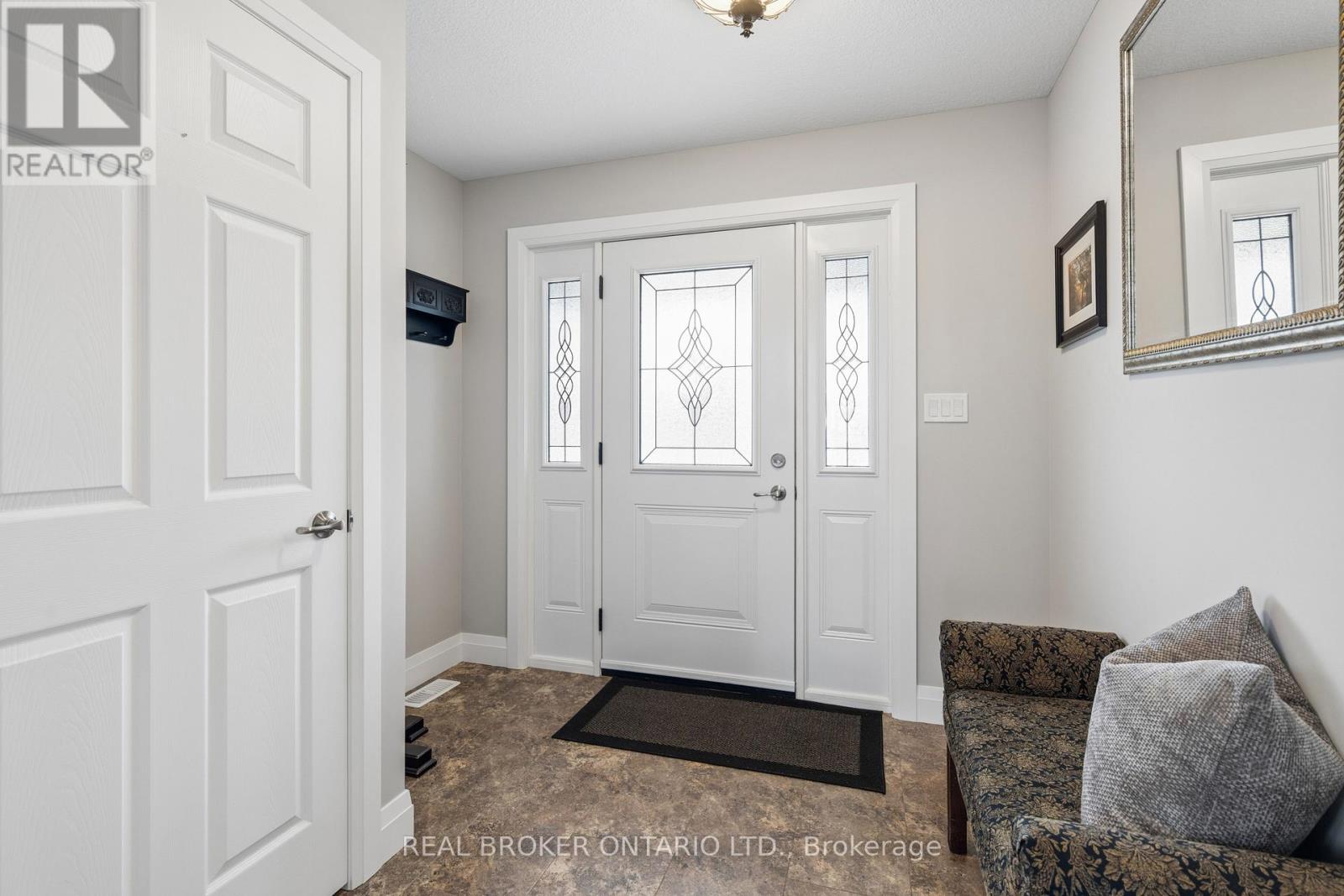 480 Grand Trunk Street, Minto, Ontario  N0G 2P0 - Photo 9 - X12969418