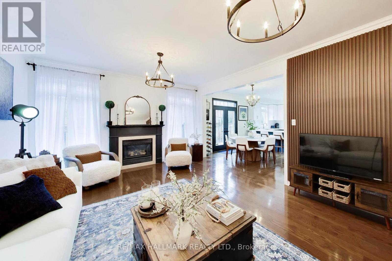 25 Chagall Drive, Vaughan, Ontario  L4J 9B4 - Photo 6 - N12937120