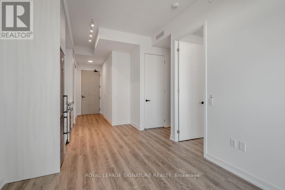 3201 - 195 Commerce Street, Vaughan, Ontario  L4K 0P9 - Photo 10 - N12969326