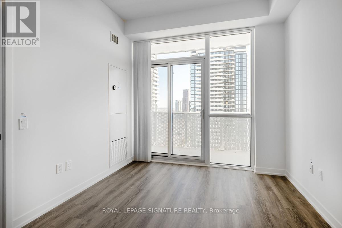 3201 - 195 Commerce Street, Vaughan, Ontario  L4K 0P9 - Photo 5 - N12969326