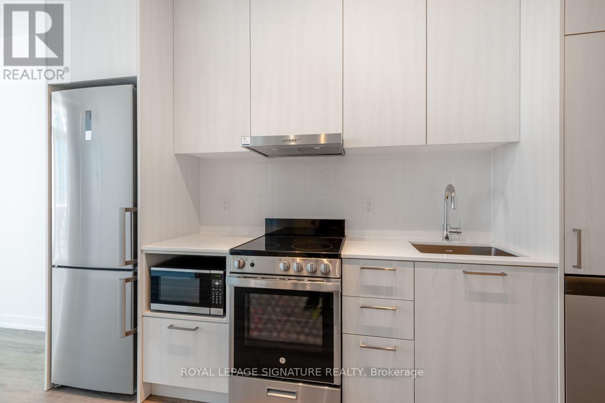 3201 - 195 Commerce Street, Vaughan, Ontario  L4K 0P9 - Photo 7 - N12969326