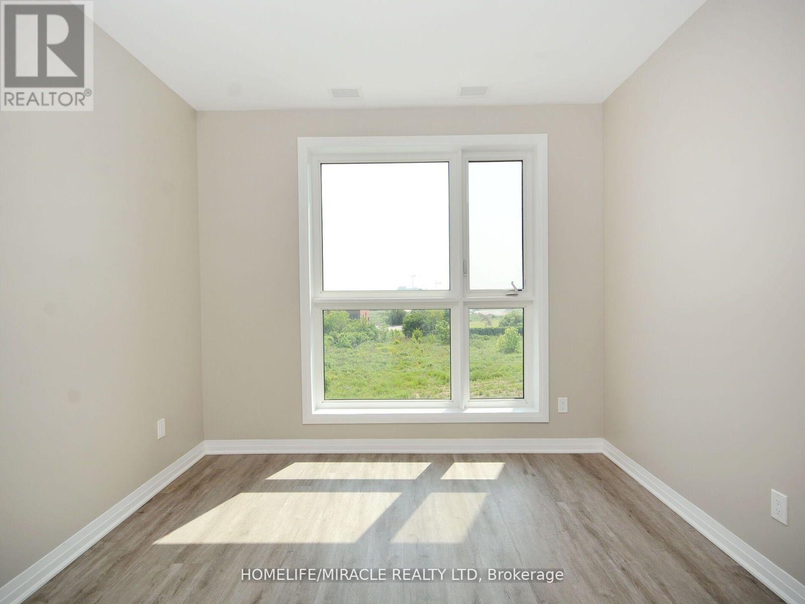 219 - 95 Dundas Street W, Oakville, Ontario  L6M 5N4 - Photo 21 - W12968256