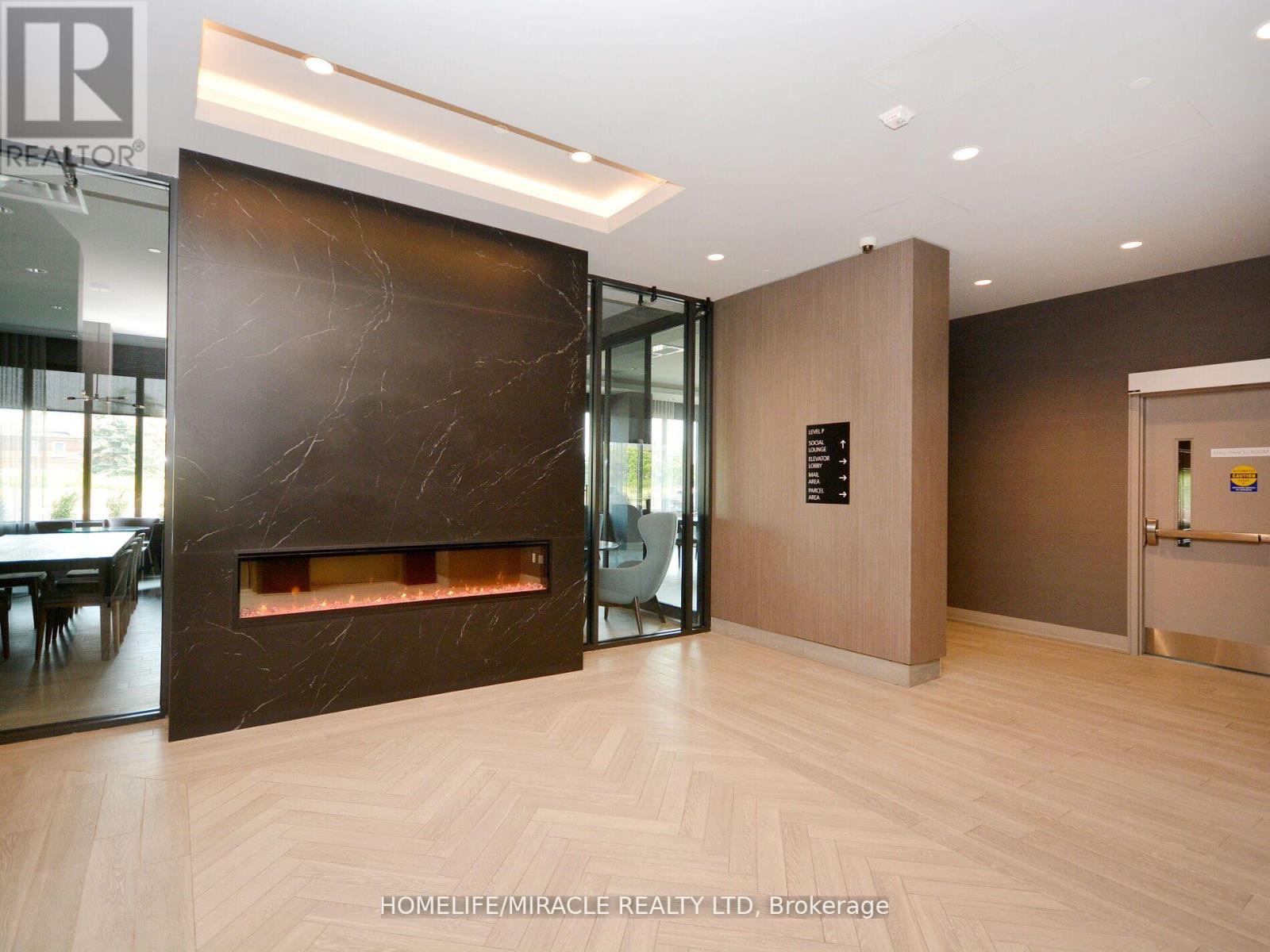 219 - 95 Dundas Street W, Oakville, Ontario  L6M 5N4 - Photo 25 - W12968256