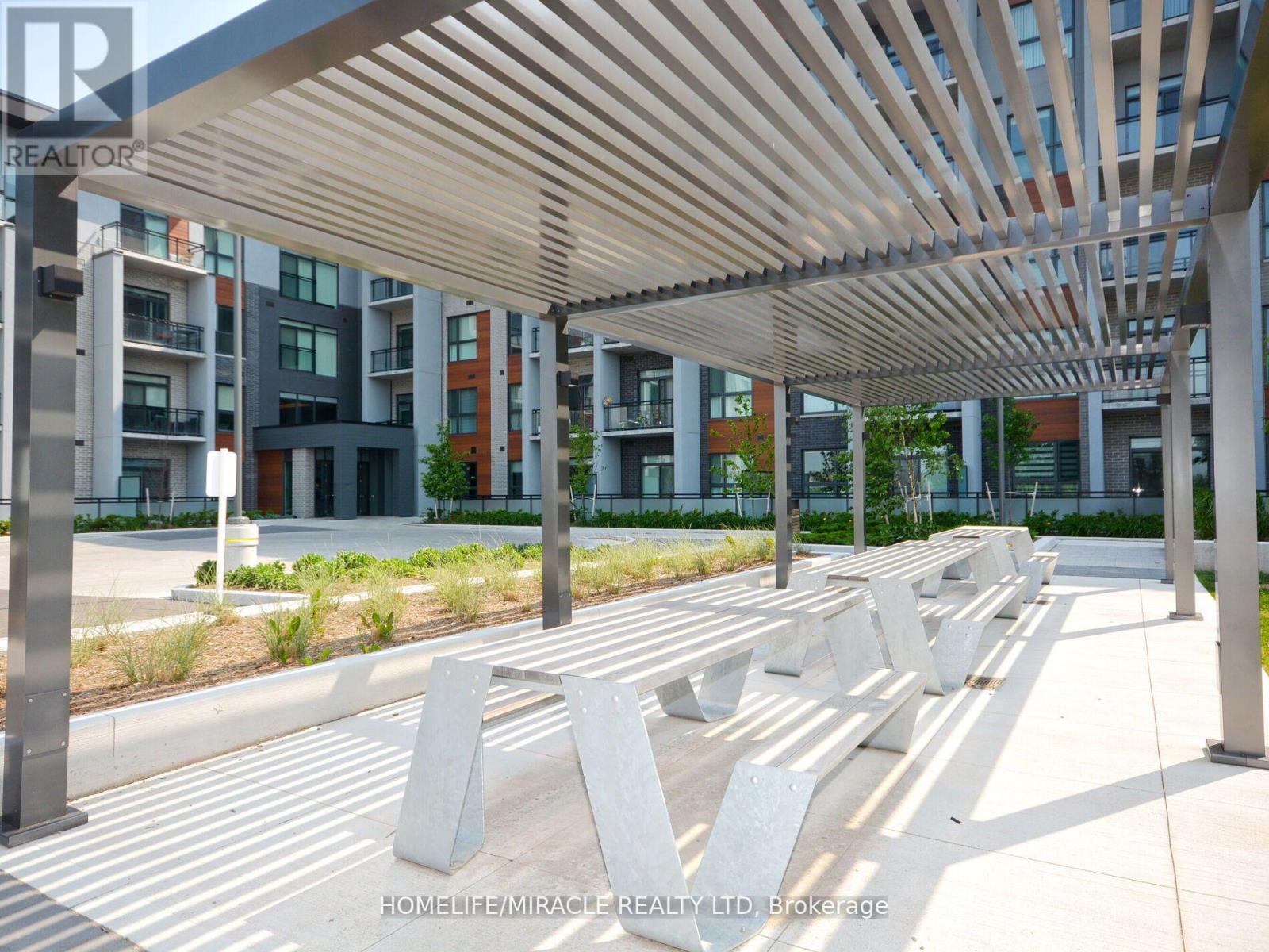 219 - 95 Dundas Street W, Oakville, Ontario  L6M 5N4 - Photo 36 - W12968256