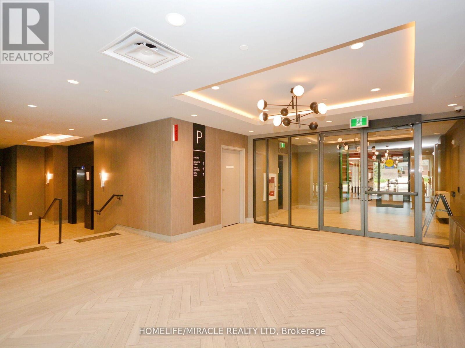 219 - 95 Dundas Street W, Oakville, Ontario  L6M 5N4 - Photo 33 - W12968256