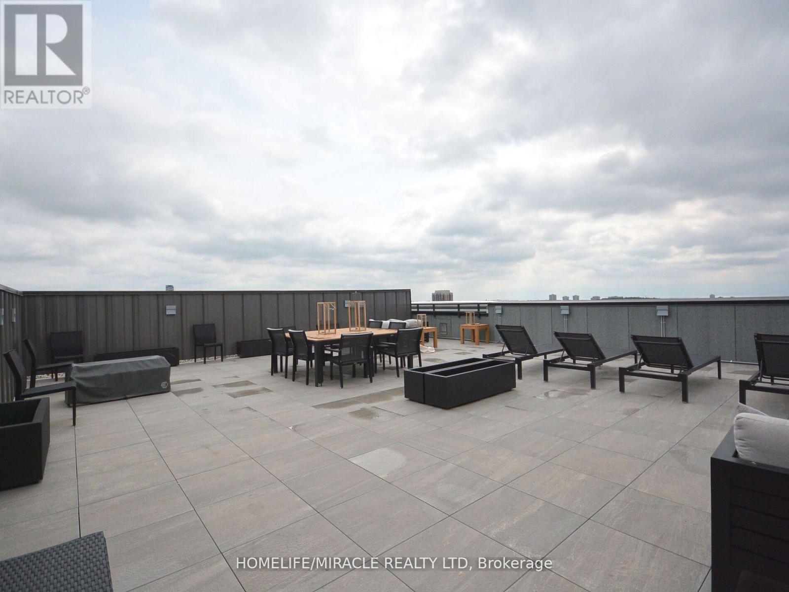 219 - 95 Dundas Street W, Oakville, Ontario  L6M 5N4 - Photo 40 - W12968256