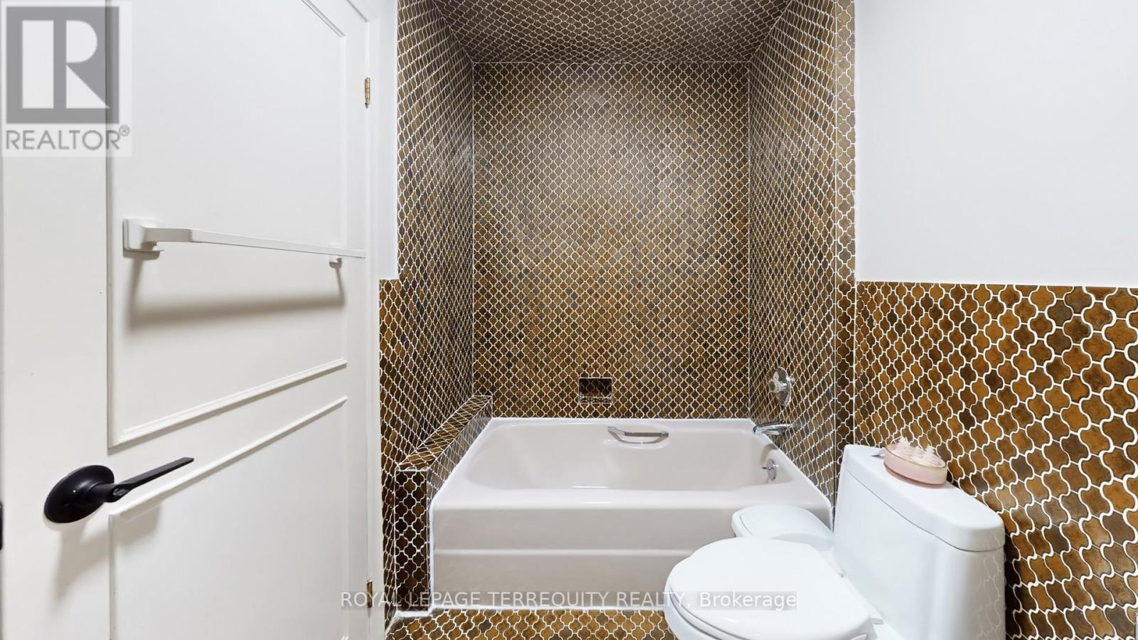 41 Beardmore Crescent, Toronto, Ontario  M2K 2P3 - Photo 27 - C12968334