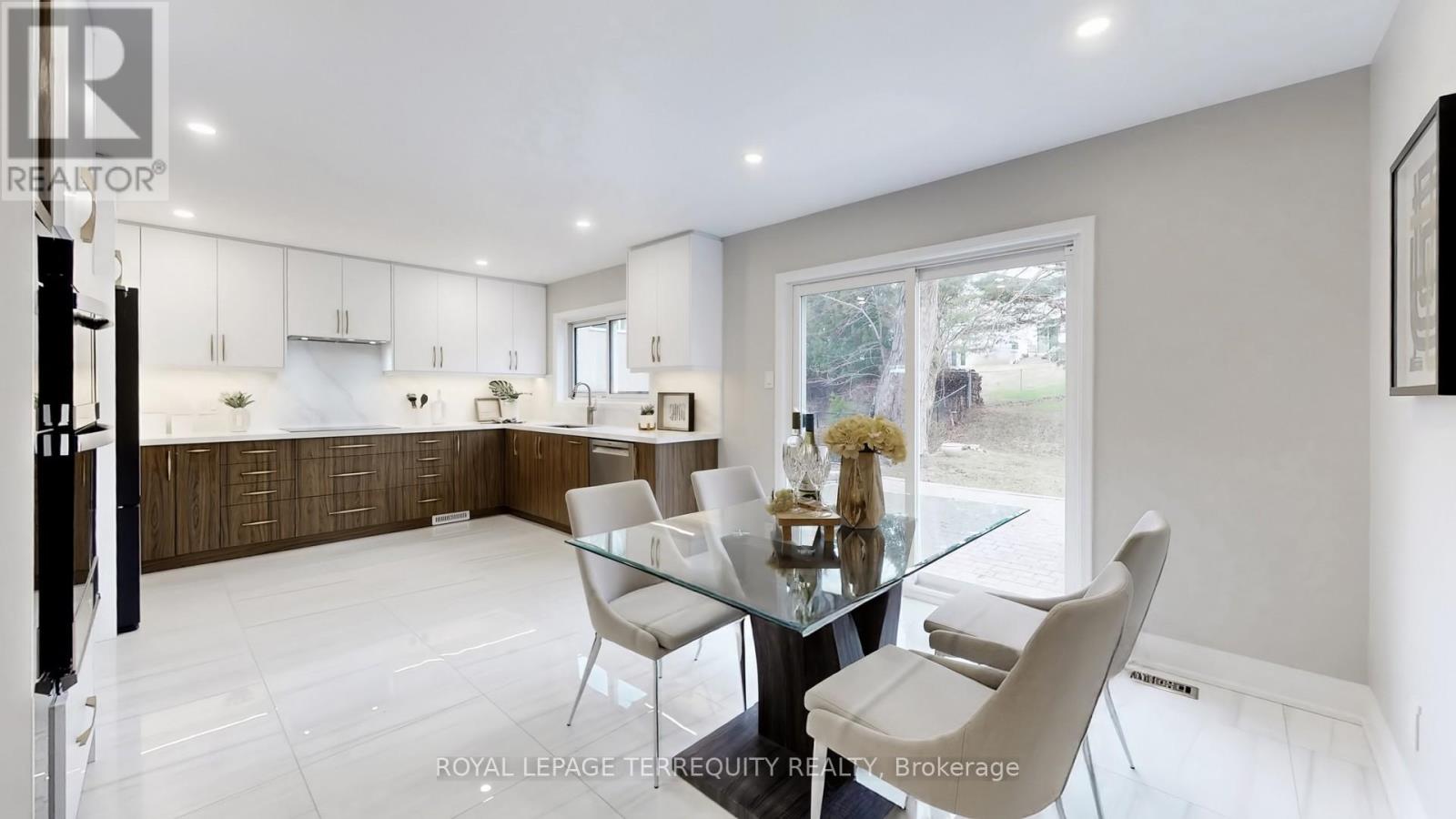 41 Beardmore Crescent, Toronto, Ontario  M2K 2P3 - Photo 18 - C12968334