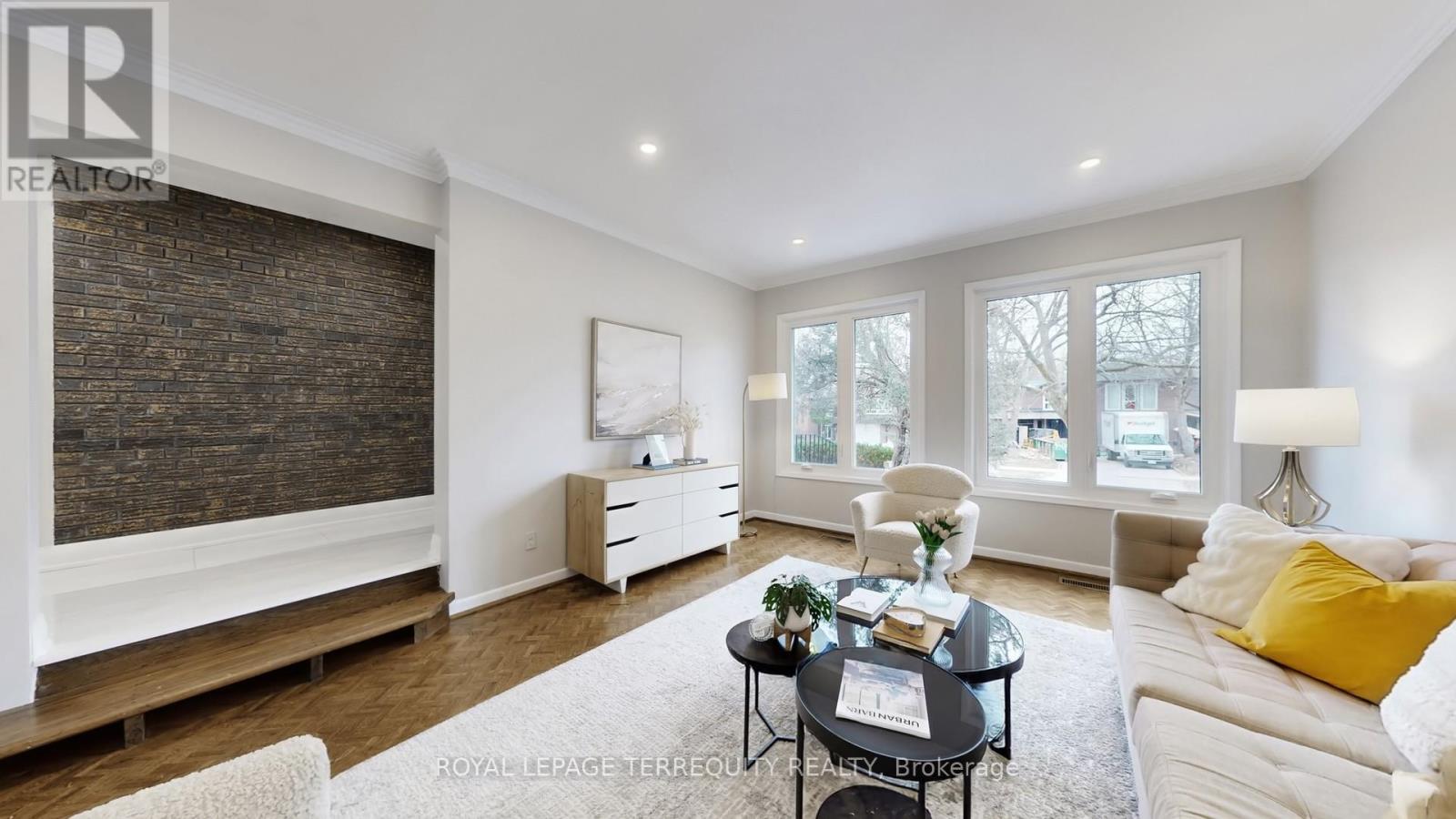 41 Beardmore Crescent, Toronto, Ontario  M2K 2P3 - Photo 6 - C12968334